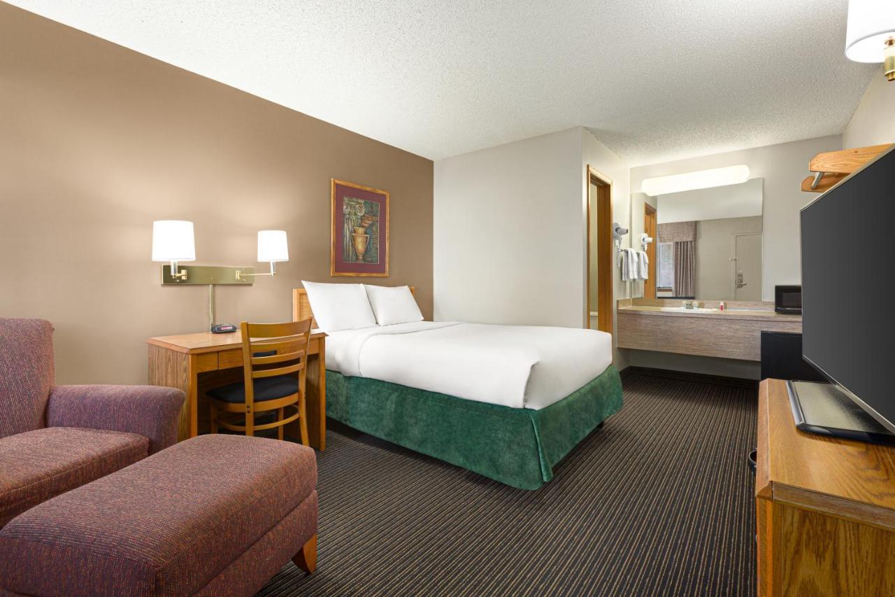 Travelodge By Wyndham Wellington Extérieur photo