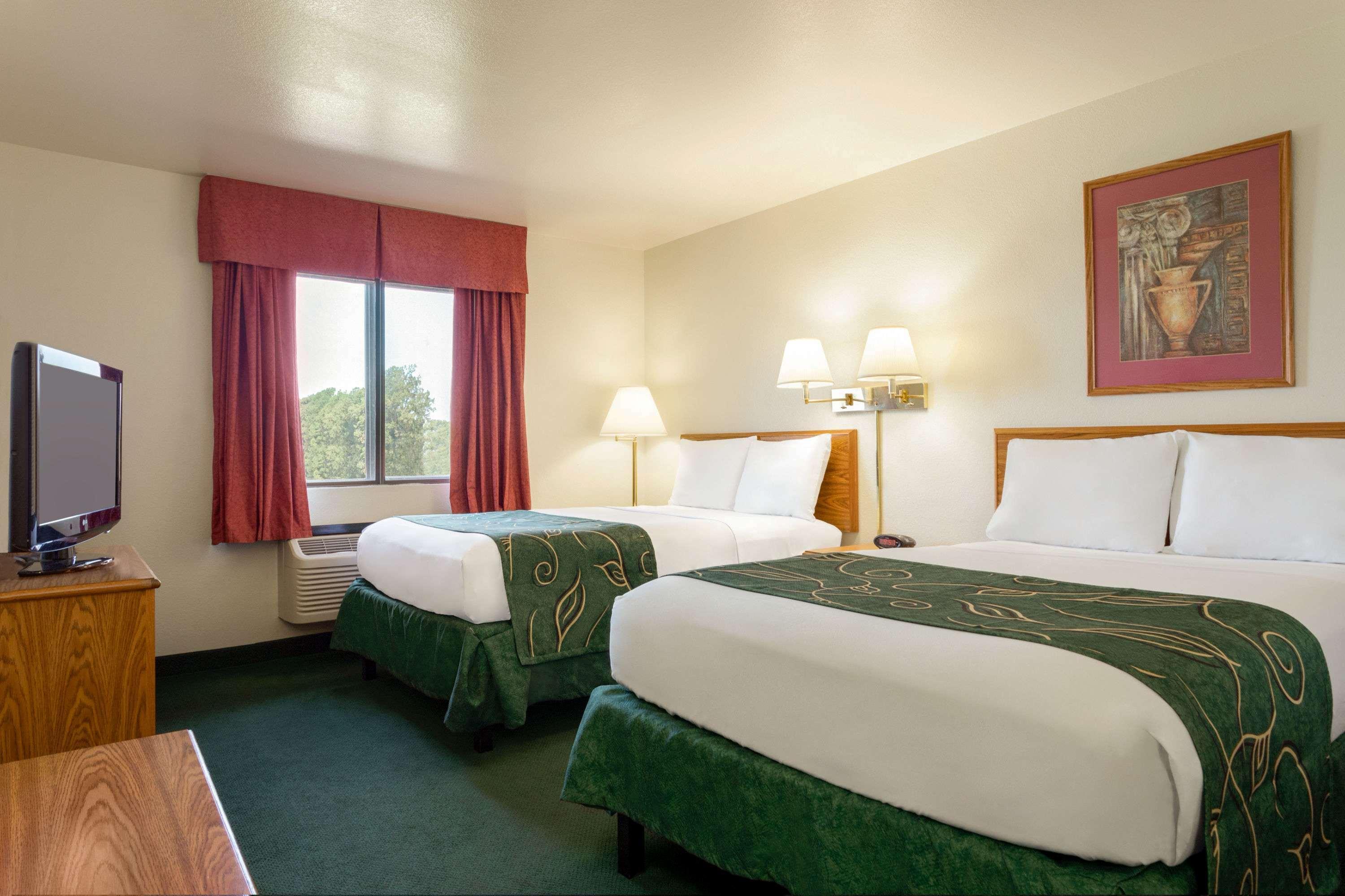 Travelodge By Wyndham Wellington Extérieur photo