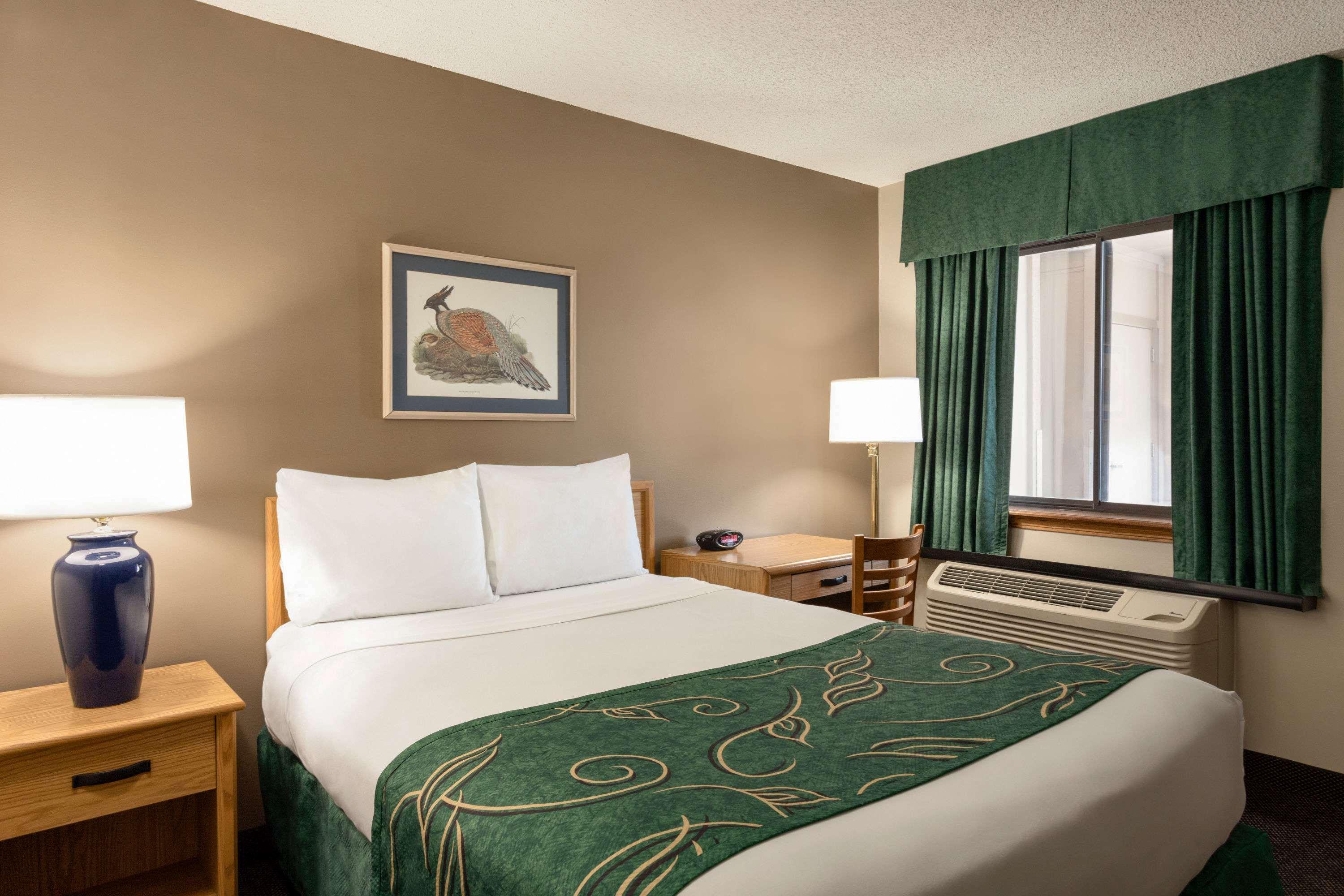 Travelodge By Wyndham Wellington Extérieur photo