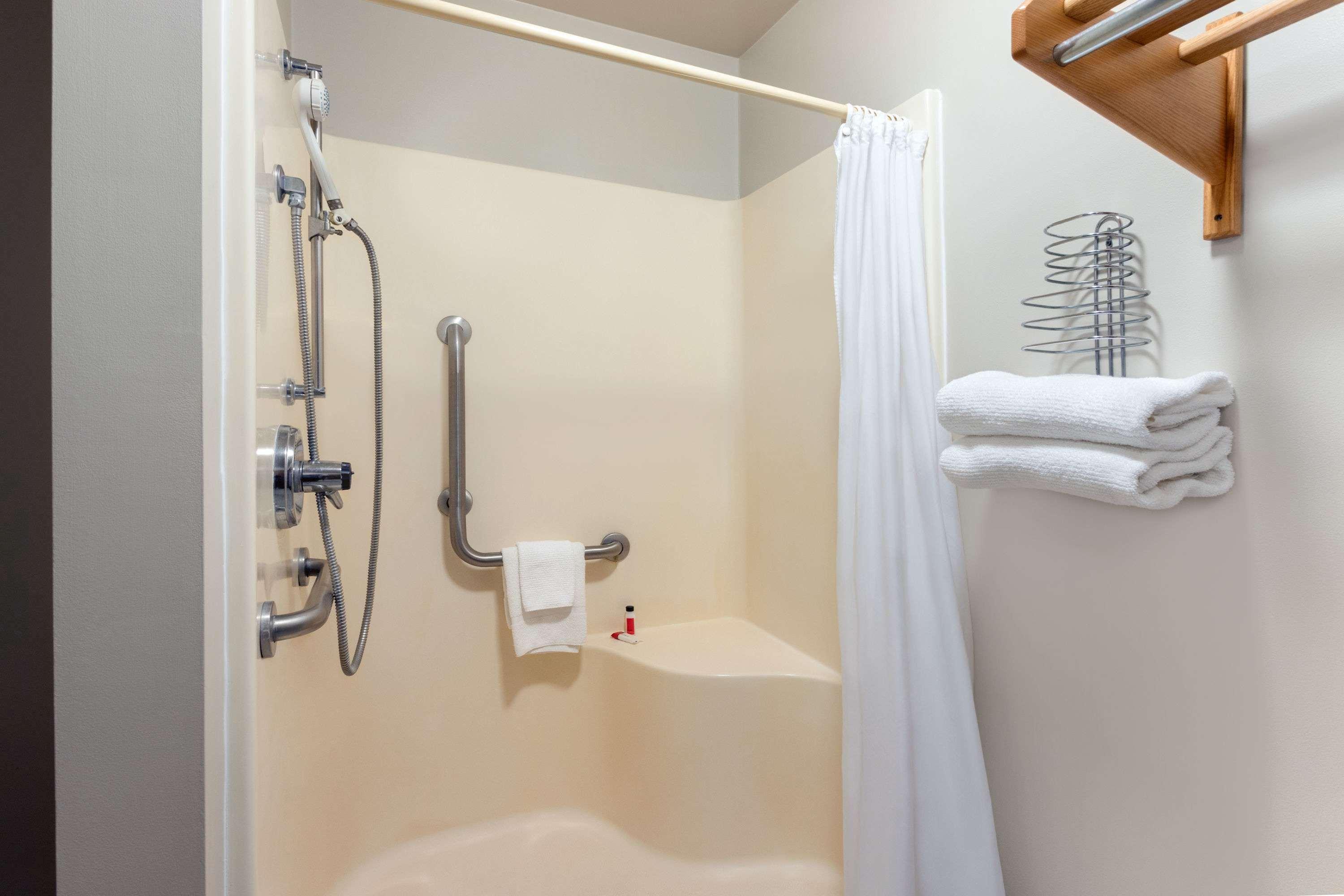 Travelodge By Wyndham Wellington Extérieur photo